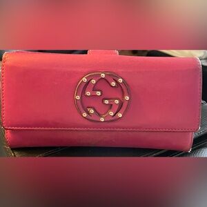 Gucci Pink Leather Clutch with Gold Studded Double G